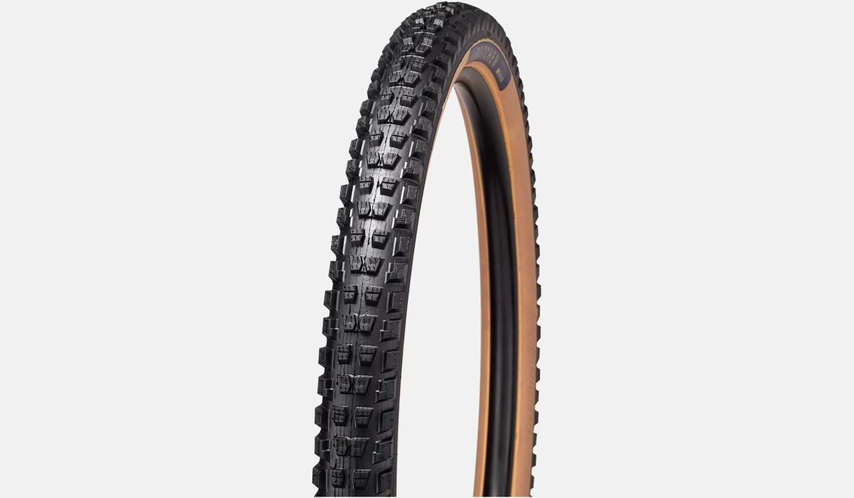 00125 003 TIRE BUTCHER GRID TRAIL TLR 29X24 SOIL SEARCHING HERO PDP scaled