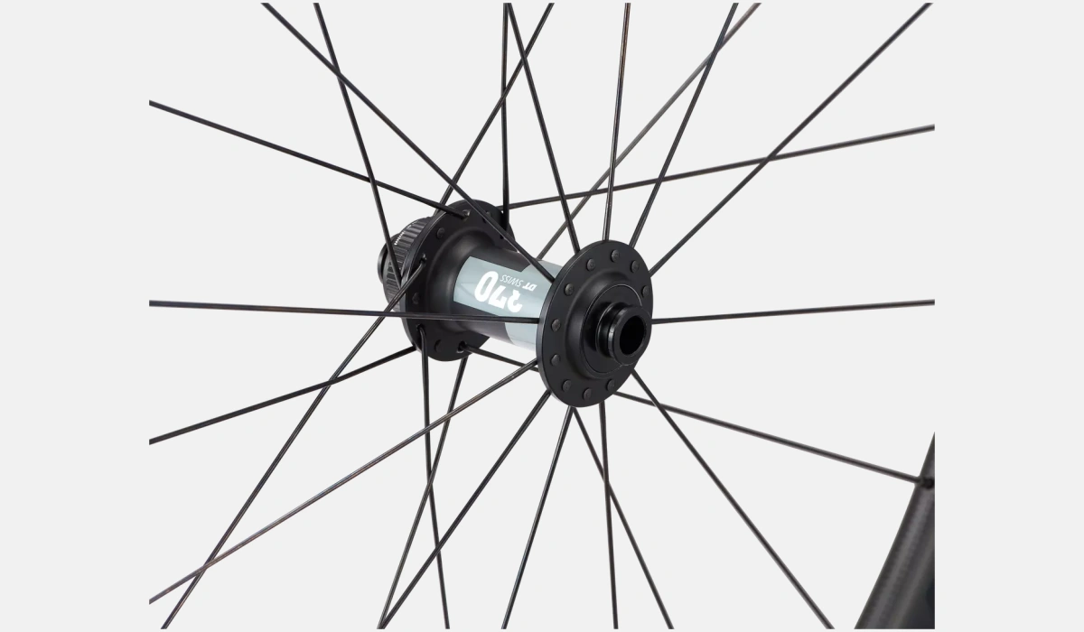 30021 450 WHL C 38 DISC WHEELSET SATIN CARBON BLK FRONT HUB