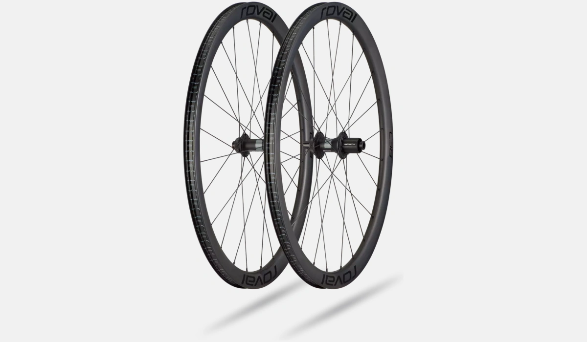 30021 450 WHL C 38 DISC WHEELSET SATIN CARBON BLK HERO