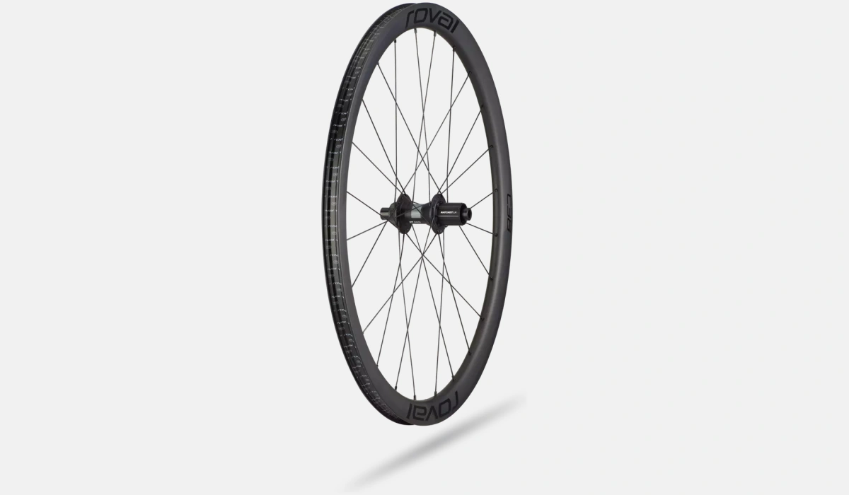 30021 450 WHL C 38 DISC WHEELSET SATIN CARBON BLK REAR