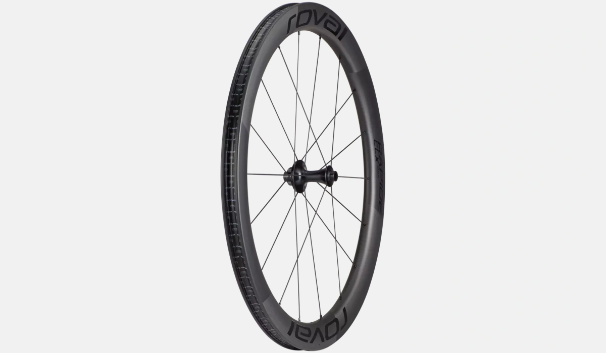 30022 590 WHL RAPIDE CLX TUBELESS SATIN CARBON GLOSS BLK 700C FRONT