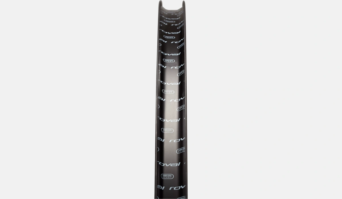 30023 300 WHL ALPINIST SLX DISC FRONT BLK CHAR 700C WIDTH scaled