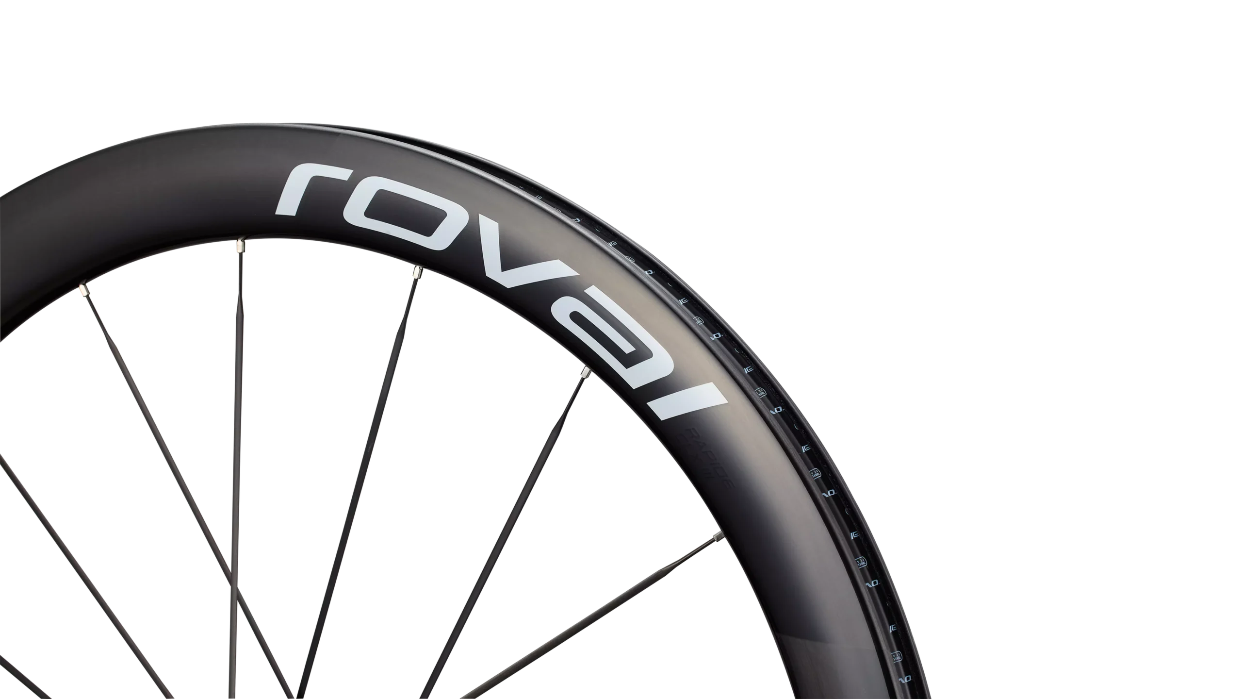 30026 650 WHL RAPIDE CLX III 700C FRONT GLOSS CARBON GLOSS DEPTH scaled