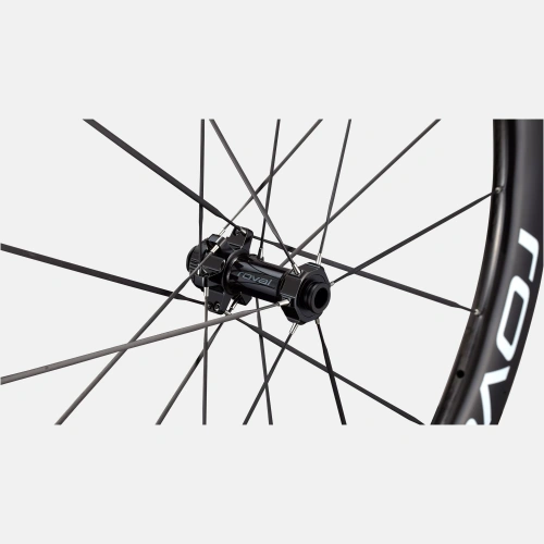 30026 650 WHL RAPIDE CLX III 700C FRONT GLOSS CARBON GLOSS FRONT HUB