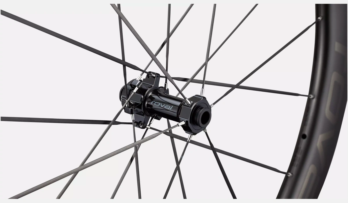 30026 651 WHL RAPIDE CLX III 700C FRONT SATIN CARBON GLOSS FRONT HUB scaled