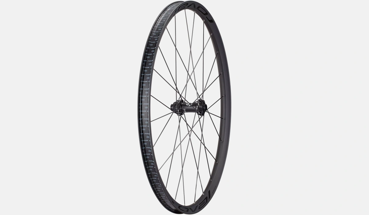 30126 321 CONTROL SL VI SOLIX 29 REAR 24H SATIN CARBON GLOSS BLK FRONT scaled