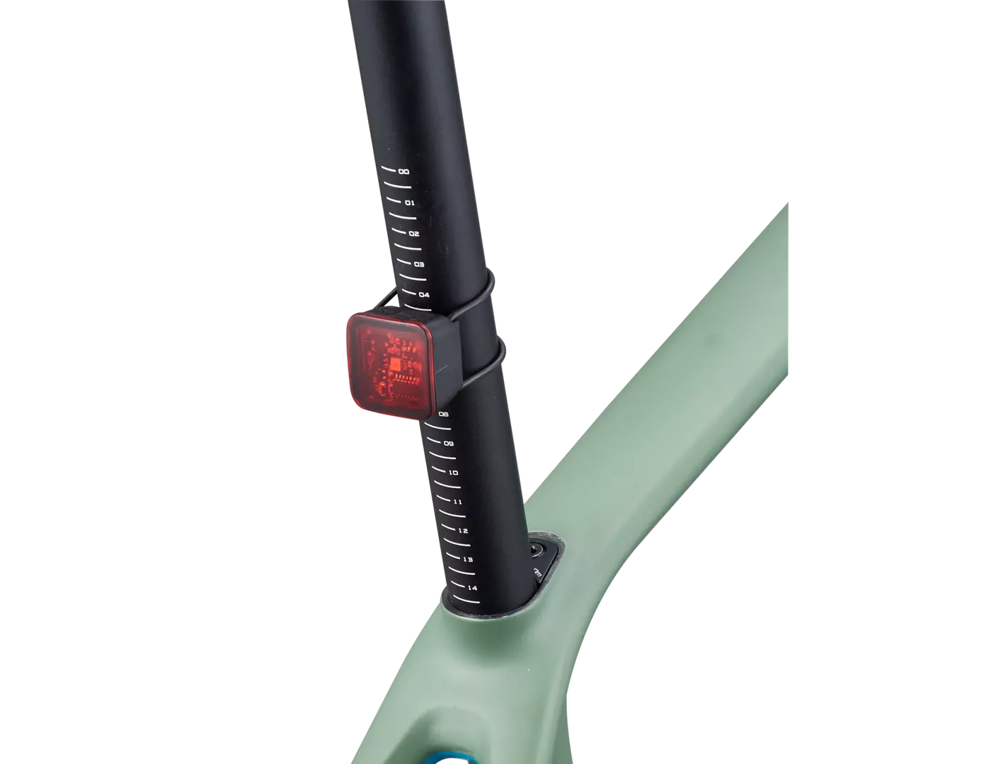 49120-240_LGHT_FLASHBACK-TAILLIGHT_DETAIL-2 49120 240 LGHT FLASHBACK TAILLIGHT DETAIL 2 1