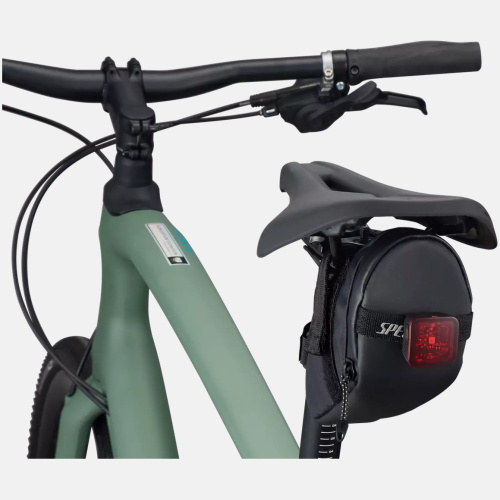 49120-240_LGHT_FLASHBACK-TAILLIGHT_DETAIL-6 49120 240 LGHT FLASHBACK TAILLIGHT DETAIL 6