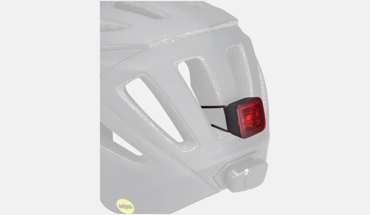 49120 240 LGHT FLASHBACK TAILLIGHT DETAIL 7