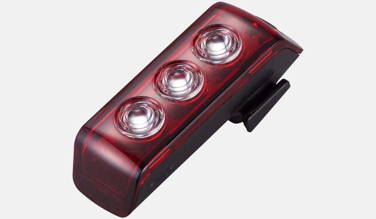 49120 250 LGHT FLUX 250R TAILLIGHT HERO