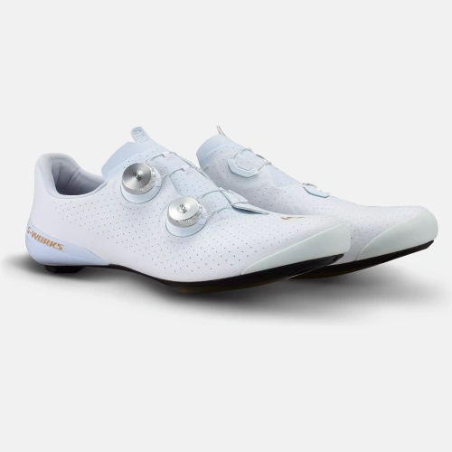 61026 023 SHOE SW TORCH CNY RD SHOE YR HORSE 4