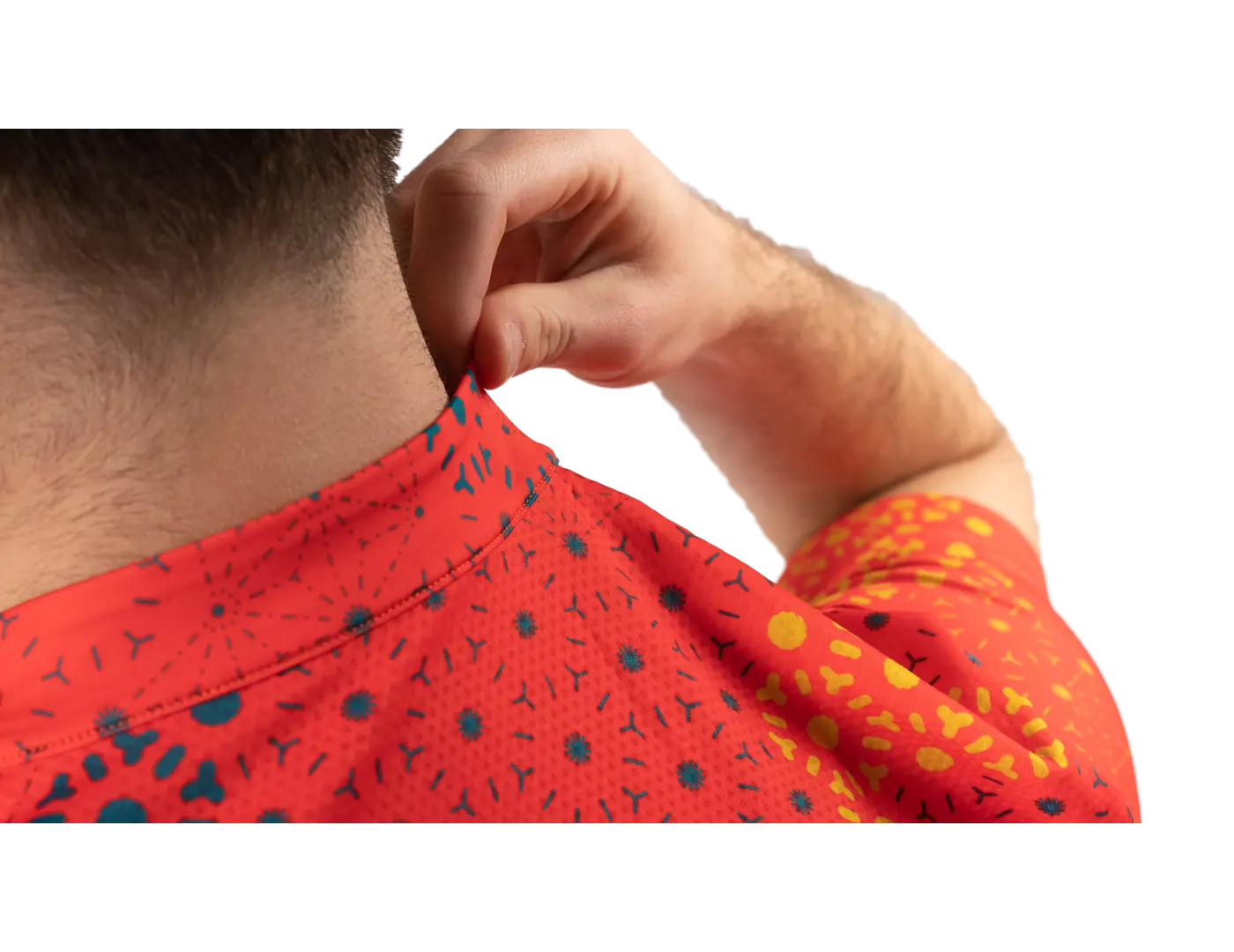 63122-274_APP_CATENATE-RBX-JERSEY-SS_RED_DETAIL1 63122 274 APP CATENATE RBX JERSEY SS RED DETAIL1