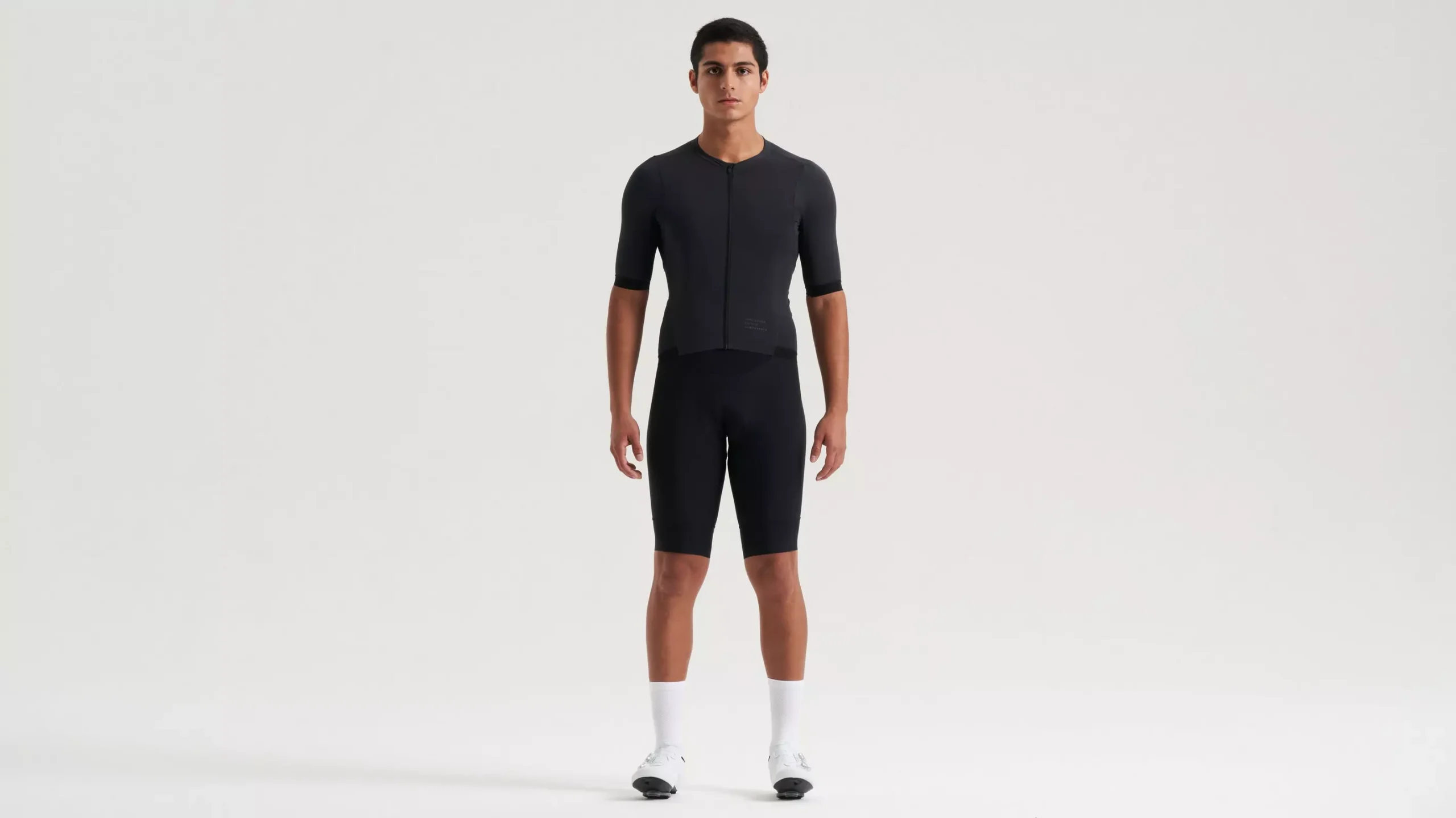 64023 92 APP PRIME JERSEY SS MEN BLK 5 scaled