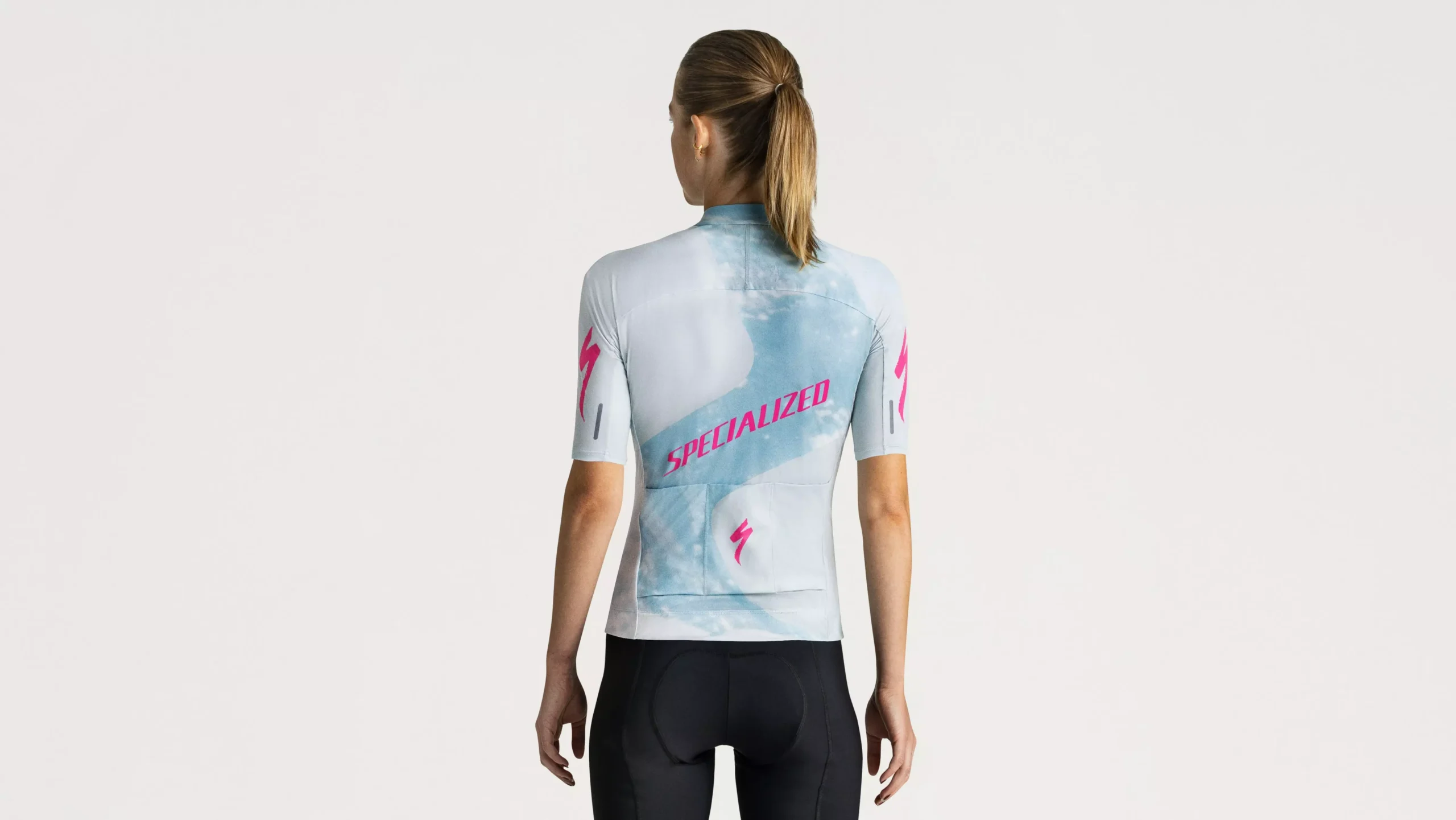 64025-80_APP_SBC-FOUNDATION-GRAPHIC-JERSEY-SS-WMN-TEAM-3 64025 80 APP SBC FOUNDATION GRAPHIC JERSEY SS WMN TEAM 3 scaled