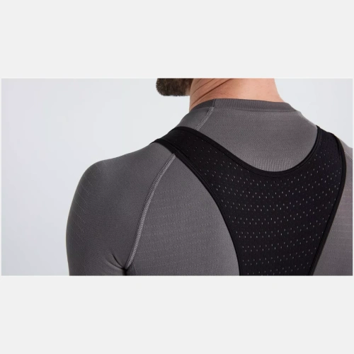 64122-085_APP_SEAMLESS-BASELAYER-SS-MEN-GRY-S-M_DETAIL3 64122 085 APP SEAMLESS BASELAYER SS MEN GRY S M DETAIL3