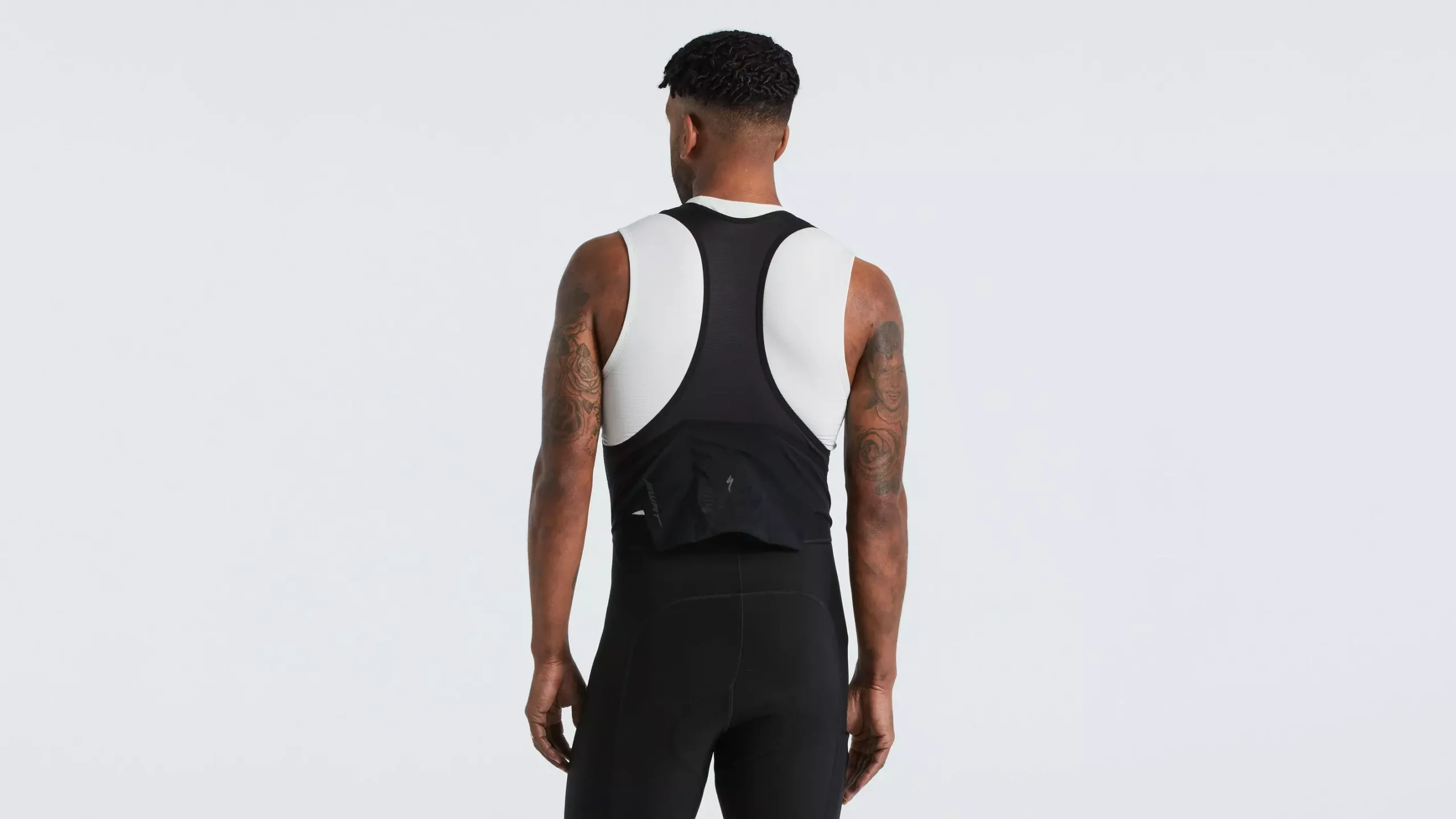 64122-110_APP_POWERGRID-BASELAYER-SVL-MEN-DOVGRY-5 64122 110 APP POWERGRID BASELAYER SVL MEN DOVGRY 5 scaled