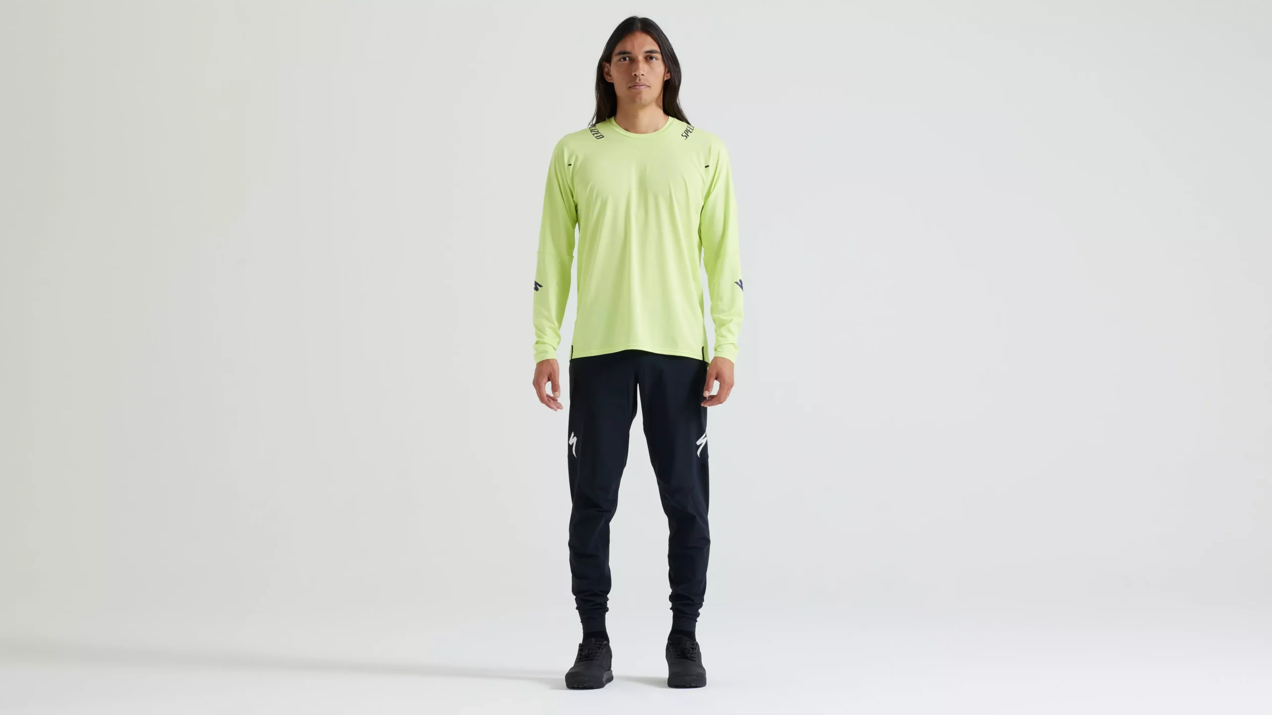 64123-301_APP_TRAIL-AIR-JERSEY-LS-MEN-LMSTT-5 64123 301 APP TRAIL AIR JERSEY LS MEN LMSTT 5 scaled