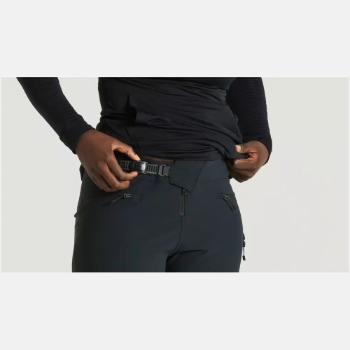 64221-060_APP_TRAIL-PANTS-BLK-32_DETAIL1 64221 060 APP TRAIL PANTS BLK 32 DETAIL1