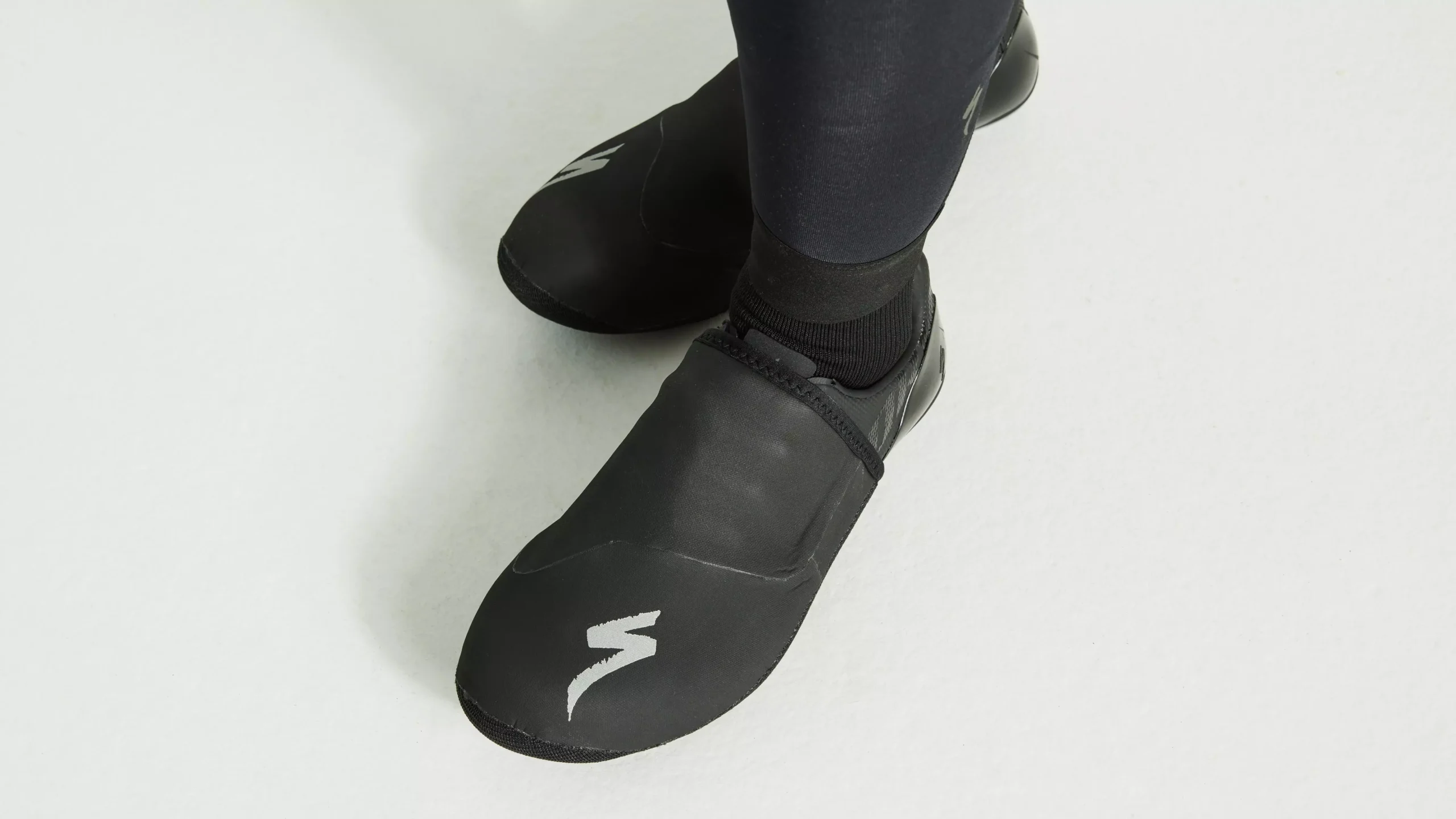 64323 350 APP NEOPRENE TOE COVERS 1 scaled