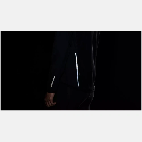 64421-690_APP_RACE-SERIES-WIND-JACKET-MEN-BLK-M_DETAIL3 64421 690 APP RACE SERIES WIND JACKET MEN BLK M DETAIL3