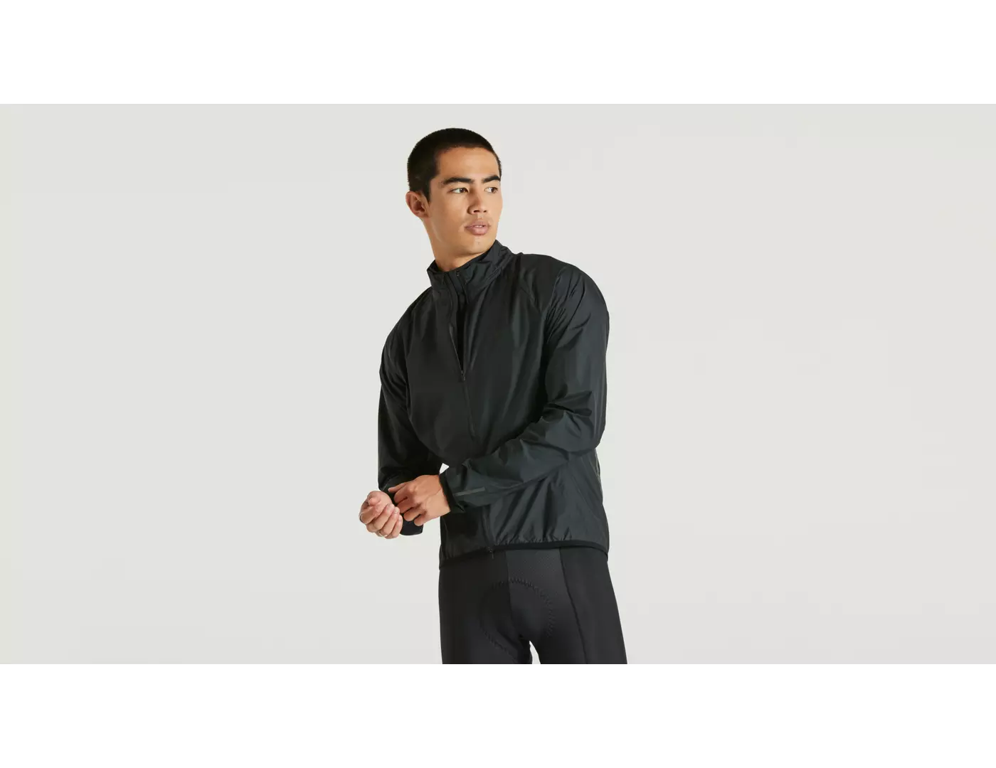 64421-690_APP_RACE-SERIES-WIND-JACKET-MEN-BLK-M_FRONT 64421 690 APP RACE SERIES WIND JACKET MEN BLK M FRONT