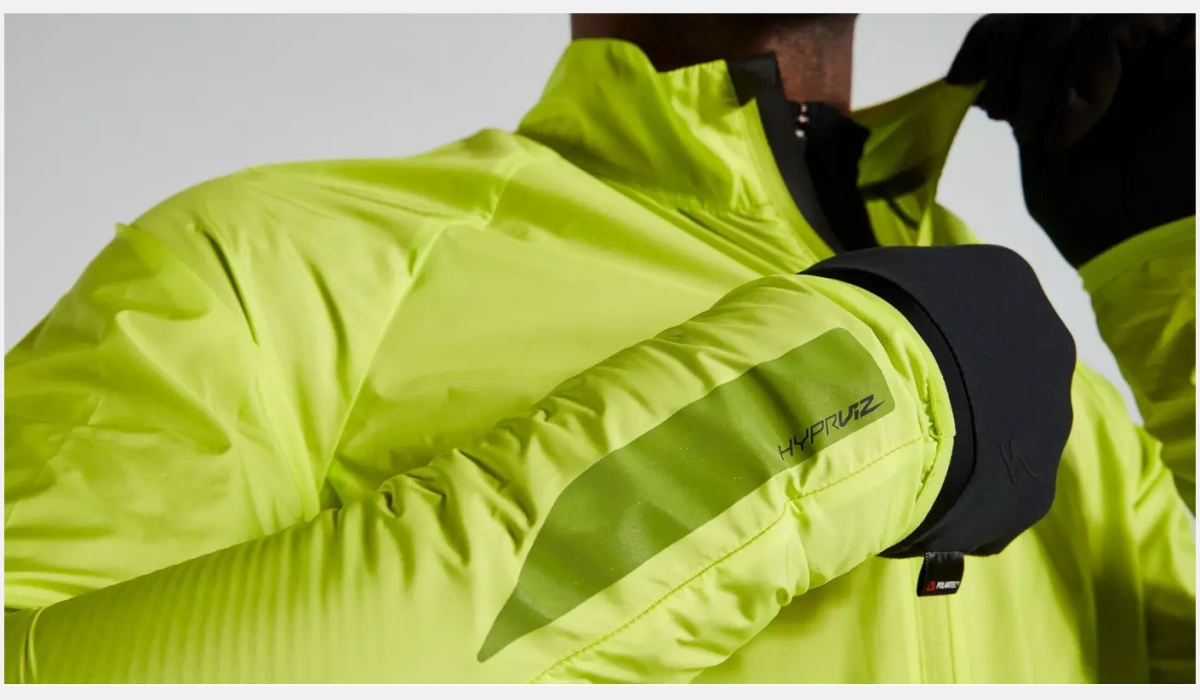 64421 700 APP RACE SERIES WIND JACKET MEN HYPERVIZ M DETAIL2