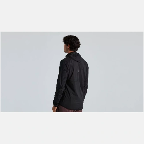 64421-852_APP_TRAIL-WIND-JACKET-MEN-BLK-M_REAR-3-4 64421 852 APP TRAIL WIND JACKET MEN BLK M REAR 3 4