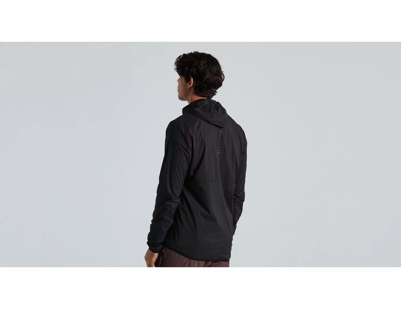 64421-852_APP_TRAIL-WIND-JACKET-MEN-BLK-M_REAR-3-4 64421 852 APP TRAIL WIND JACKET MEN BLK M REAR 3 4