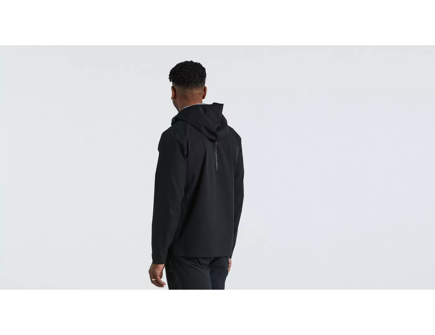 64422-810_APP_TRAIL-RAIN-JACKET-MEN-BLK-M_REAR-3-4 64422 810 APP TRAIL RAIN JACKET MEN BLK M REAR 3 4