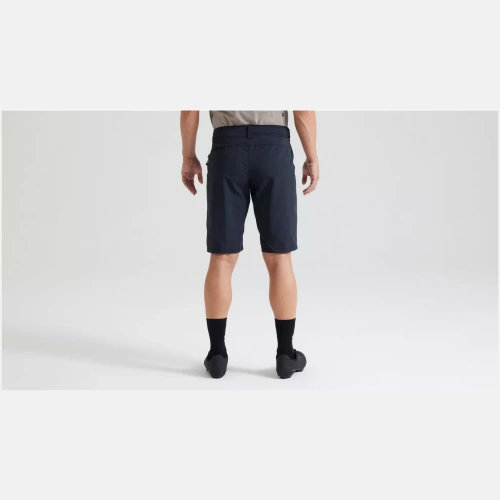 64523-0213_APP_ADV-AIR-SHORT-MEN-BLK_BACK 64523 0213 APP ADV AIR SHORT MEN BLK BACK