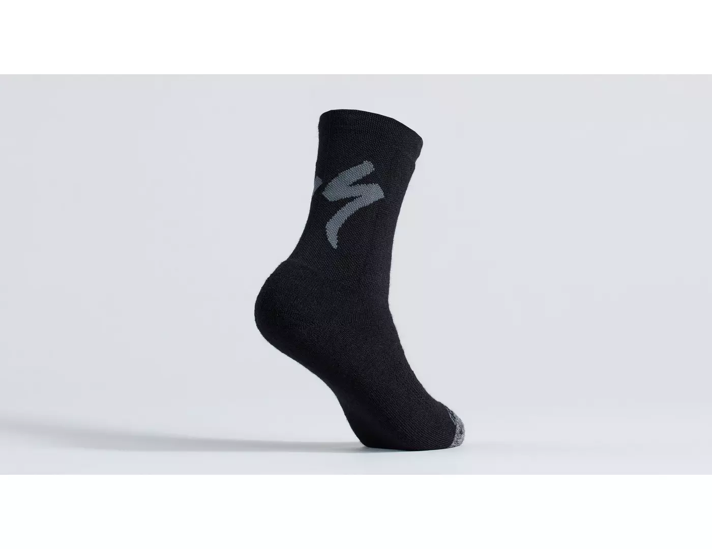 64722 130 APP MERINO DEEP WINTER TALL LOGO SOCK BLK M HERO