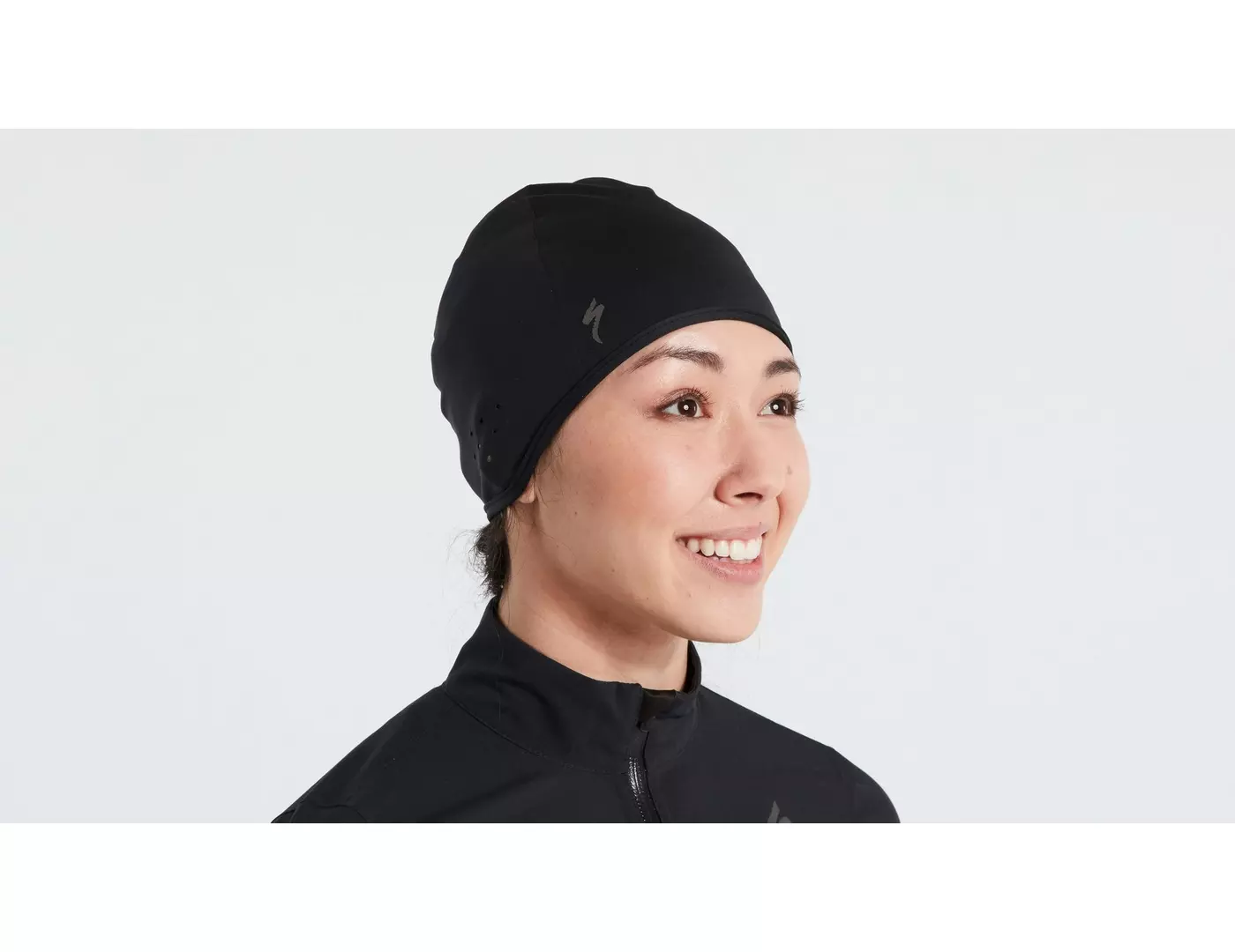 64822-530_APP_NEOSHELL-RAIN-BEANIE-BLK-S-M_FRONT-3-4 64822 530 APP NEOSHELL RAIN BEANIE BLK S M FRONT 3 4