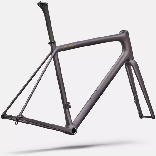 77226 70 AETHOS FRMSET NBLMET BNTGLDMET 1