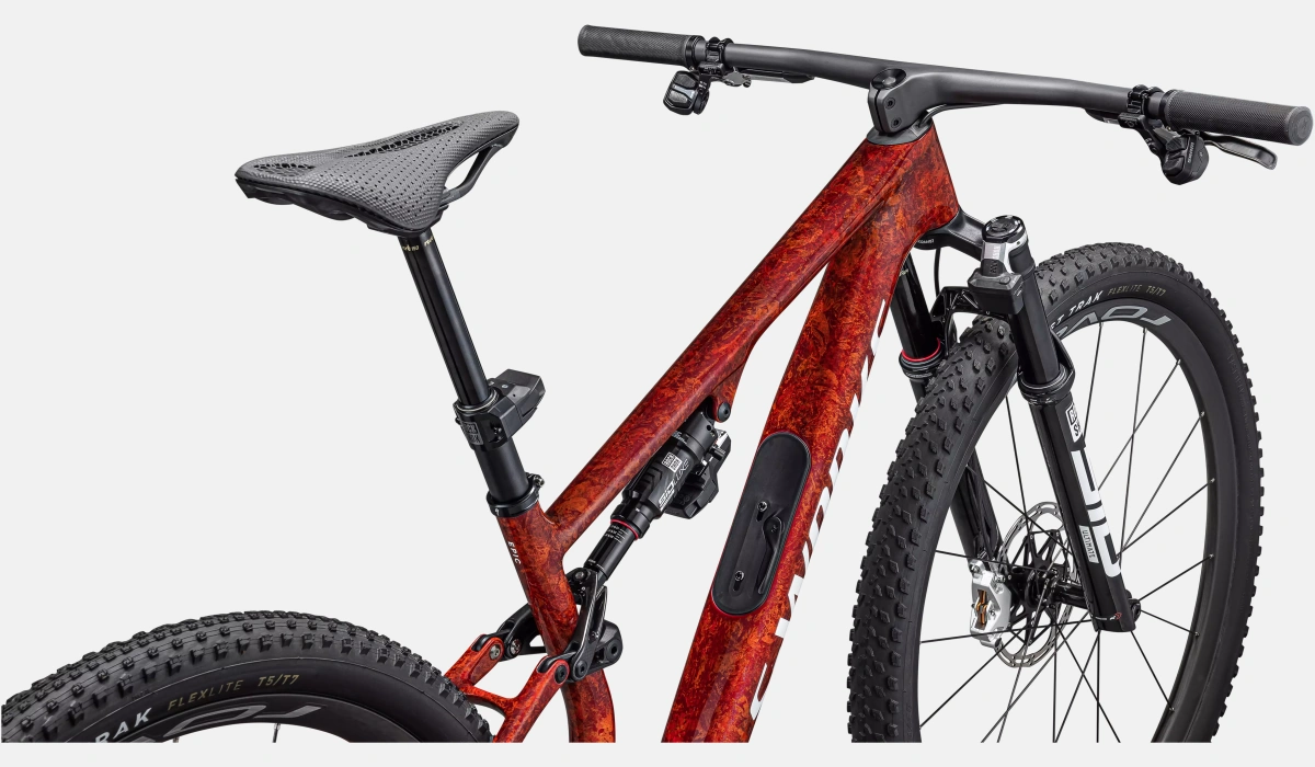 90326 01 EPIC 8 SW MRN REDWD METWHTSIL 4 scaled