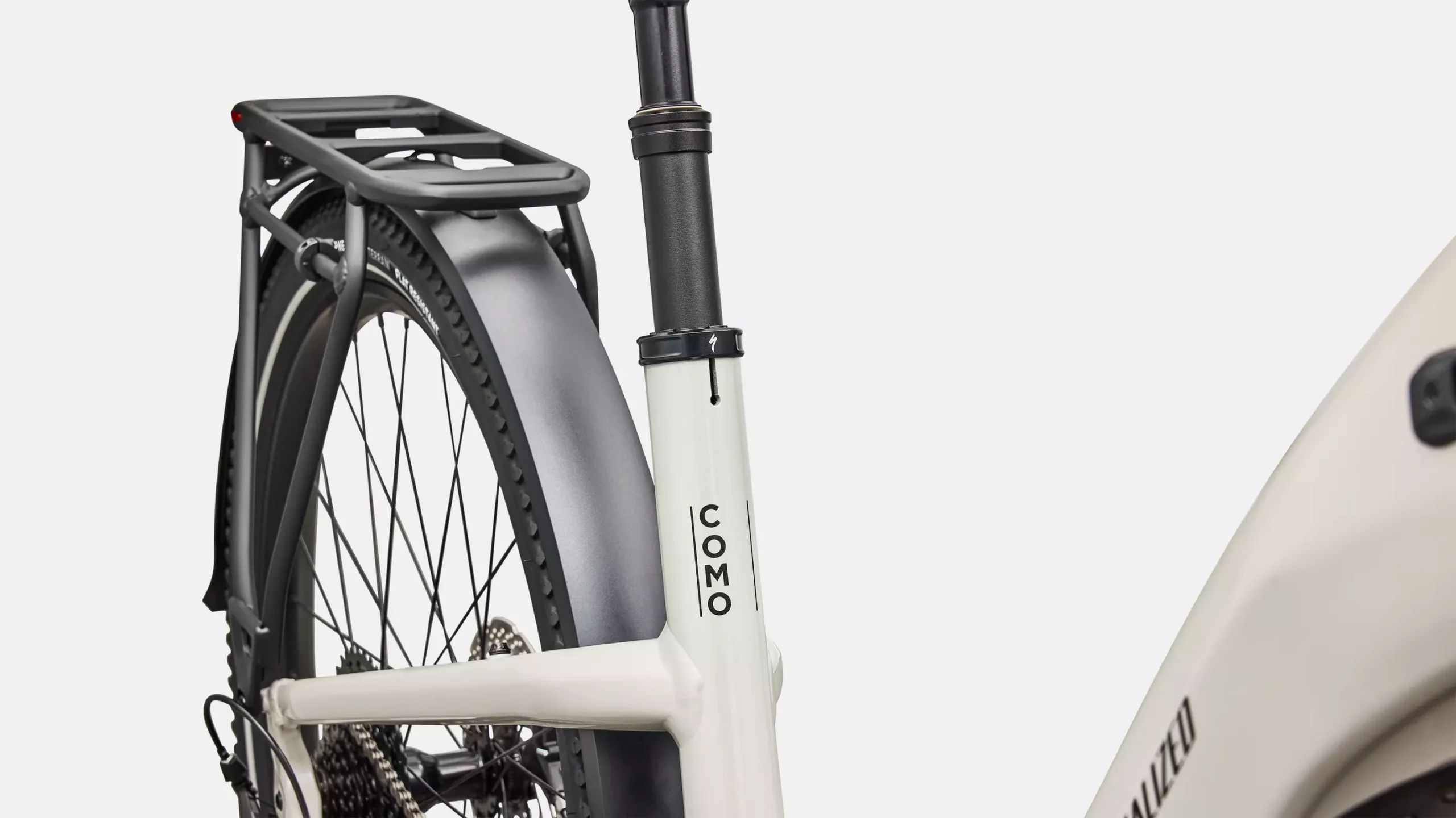 90426 53 COMO 40 NB DLMMET BLK 2 scaled