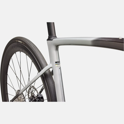 94426 10 ROUBAIX PRO CARB SHDWSIL 6