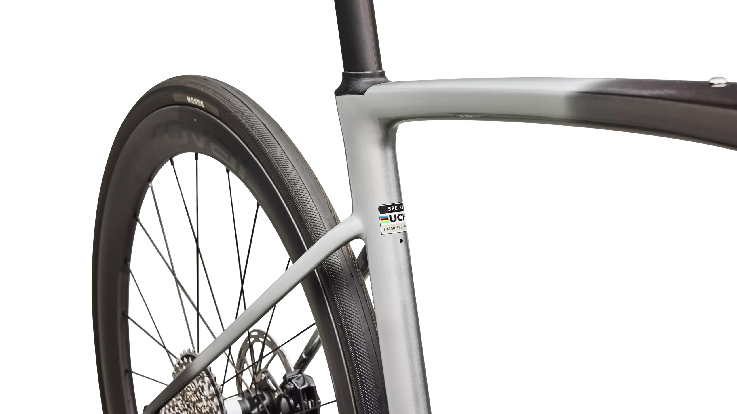 94426 10 ROUBAIX PRO CARB SHDWSIL 6 scaled