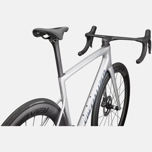 94925 13 TARMAC SL8 PRO UDI2 LQDMET BLUPRL BLKLQDMET D1 POV