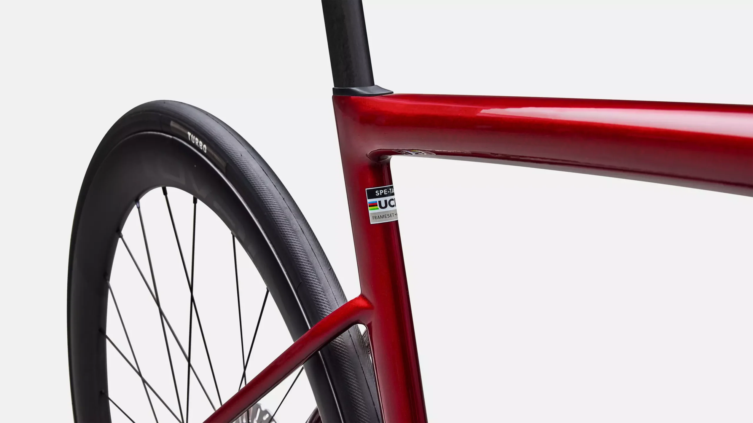 94926 13 TARMAC SL8 PRO DI2 REDSKY CHRM 1 scaled