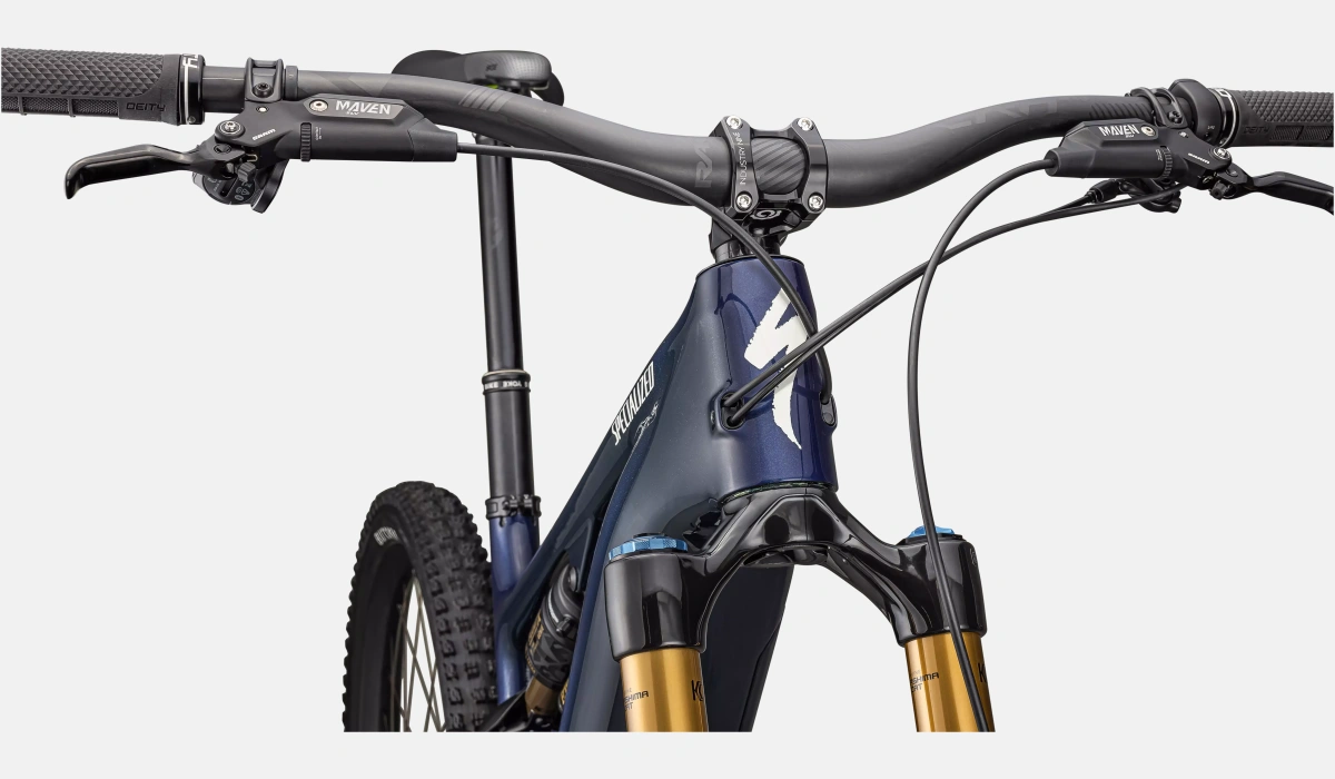 95224 10 LEVO PRO CARBON G4 BLUONYX DKNVY BLUGSTPRL 5 scaled