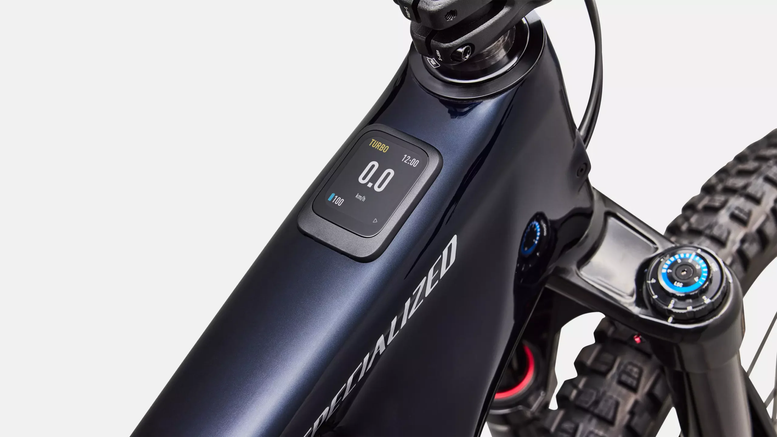 95227 30 LEVO EXPERT CARBON G4 METDPMRNBLU SILDST 1 scaled