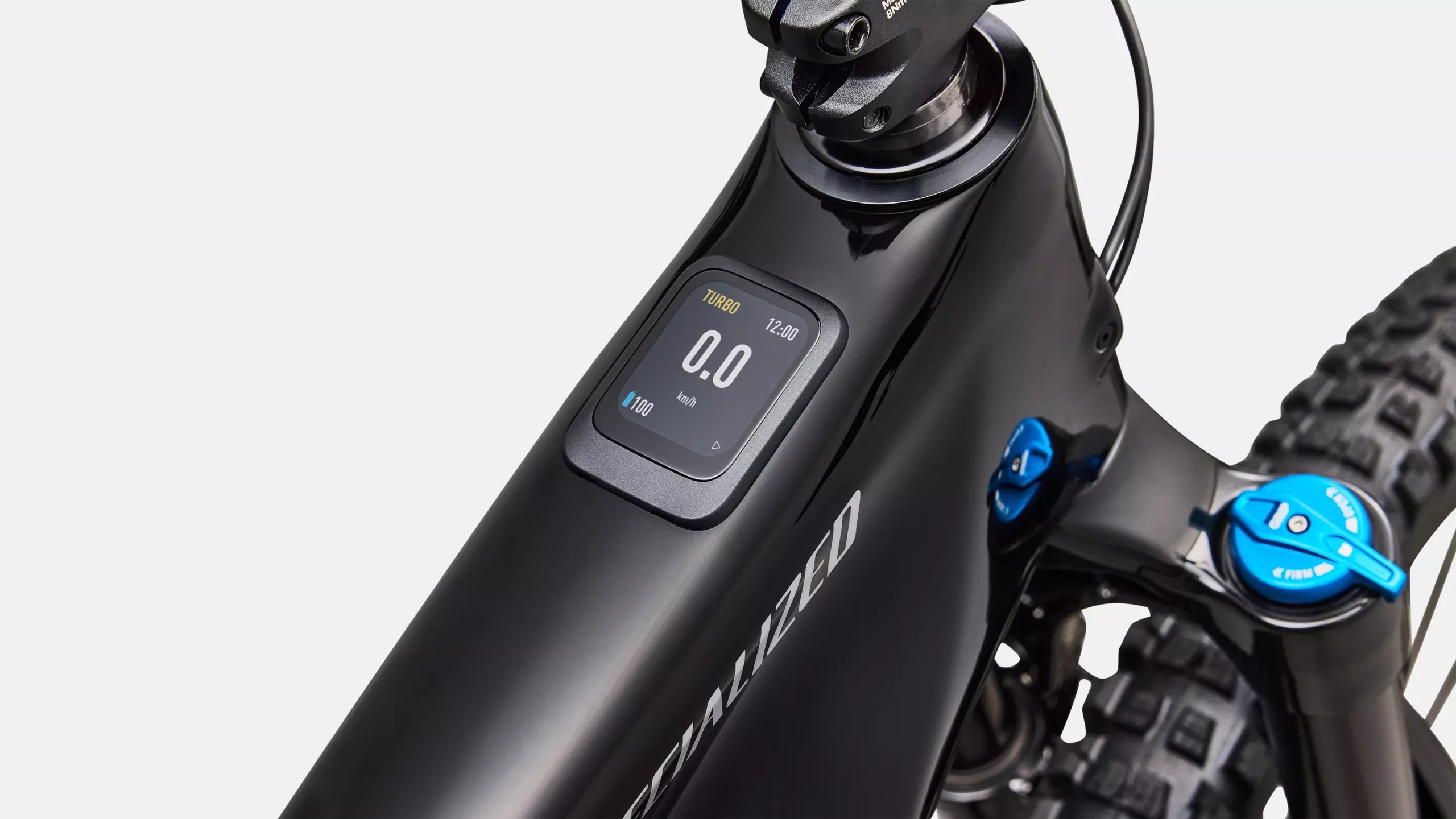 95227 64 LEVO COMP CARBON G4 BLK CLGRY 1 scaled