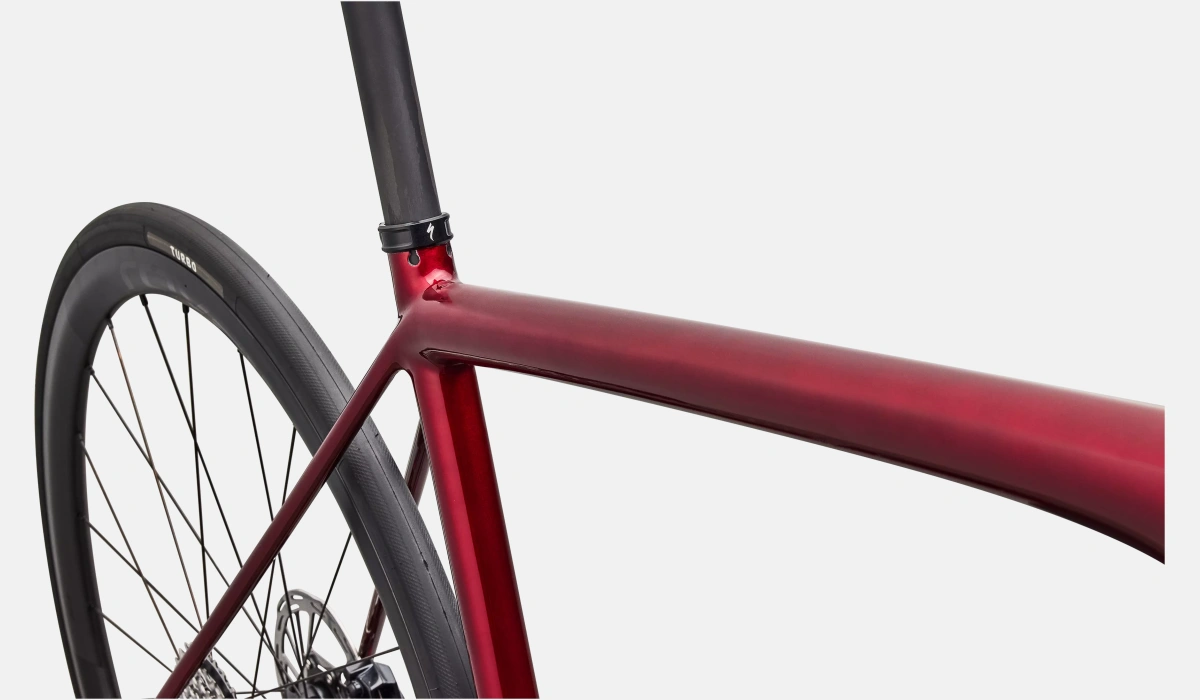 97226 13 AETHOS PRO AXS REDSKY CHRM 1 scaled