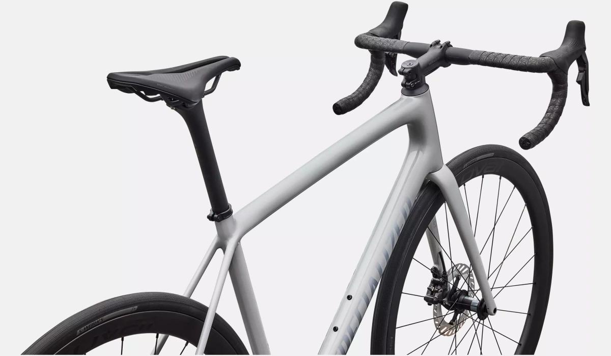 97226 31 AETHOS EXPERT DI2 DLMMET SHDWSIL BLUPRL 3 scaled