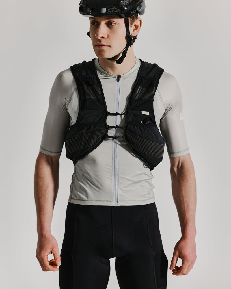 VISVEST BLACK MENS2