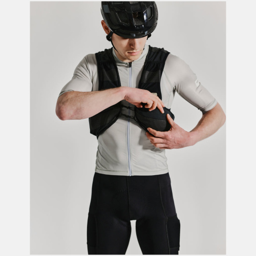 VISVEST BLACK MENS3