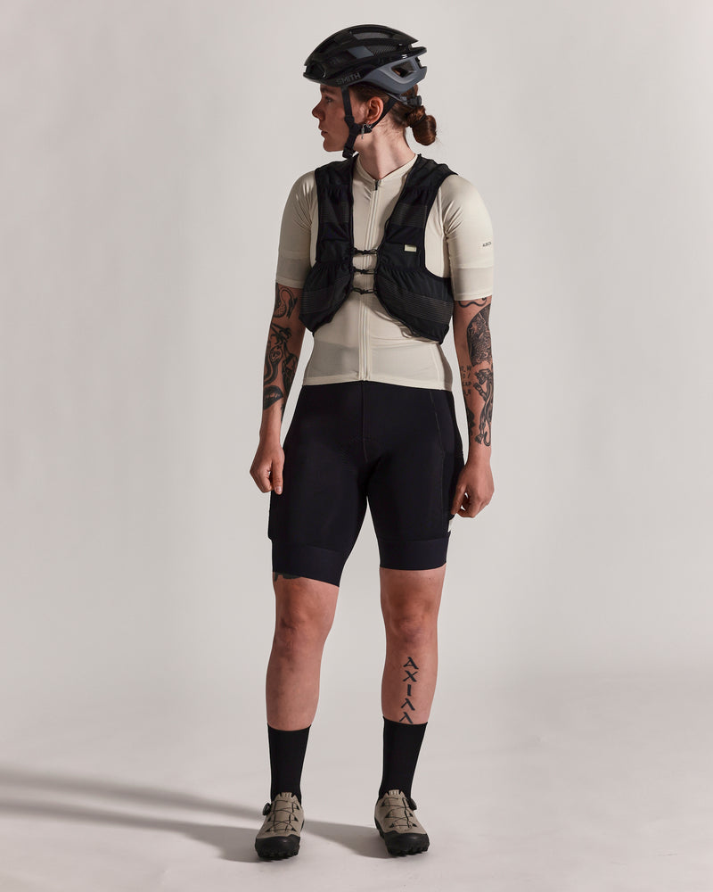 VISVEST BLACK WOMENS2