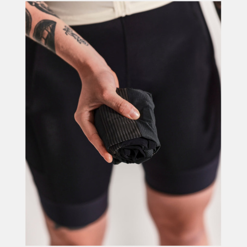 VISVEST BLACK WOMENS5