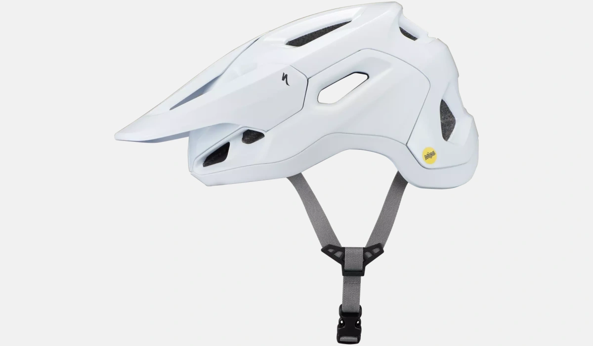 tactic white 3